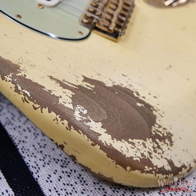 Fender Custom Shop Dale Wilson Masterbuilt 1961 Stratocaster Hand-Wound Pickups Brazilian Rosewood Fingerboard Relic Gold Hardware Vintage White 7.60 LBS (US Only / No International Shipping) - Image 2